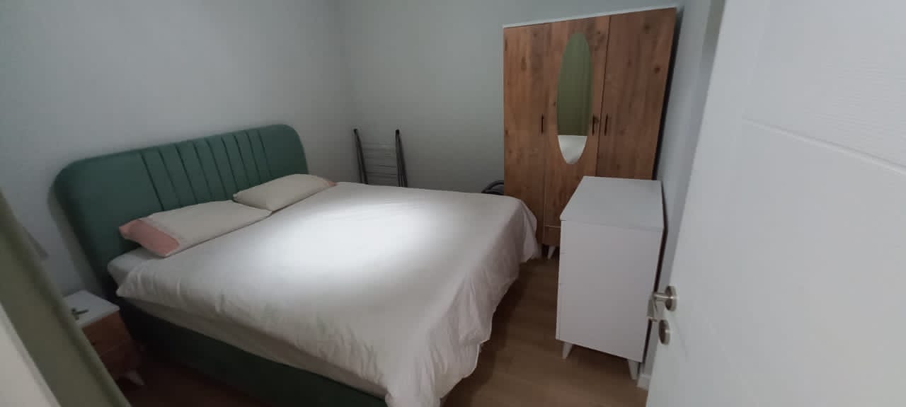 اجاره روزانه و ماهانه یکخواب در شیشلی