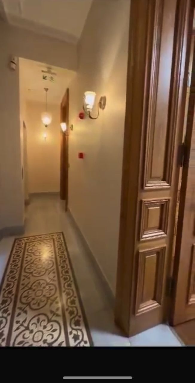 اجاره روزانه و ماهانه یکخواب لوکس در تکسیم استقلال